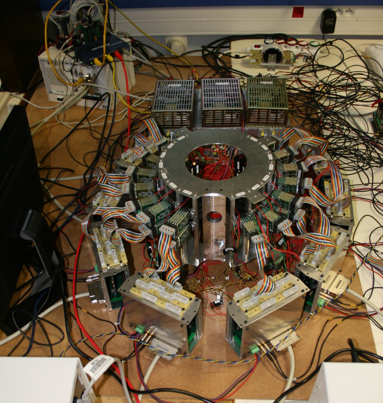 Table set-up of the ClearPET in its new configuration